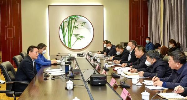 长治市政府与国家信息中心专家团队举行工作座谈